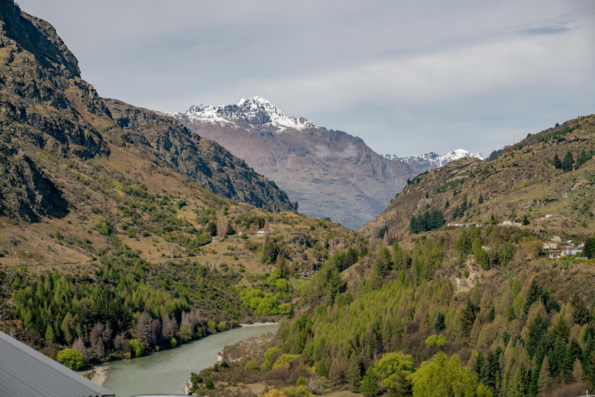 Residence Du Parc By Staysouth Queenstown Bagian luar foto